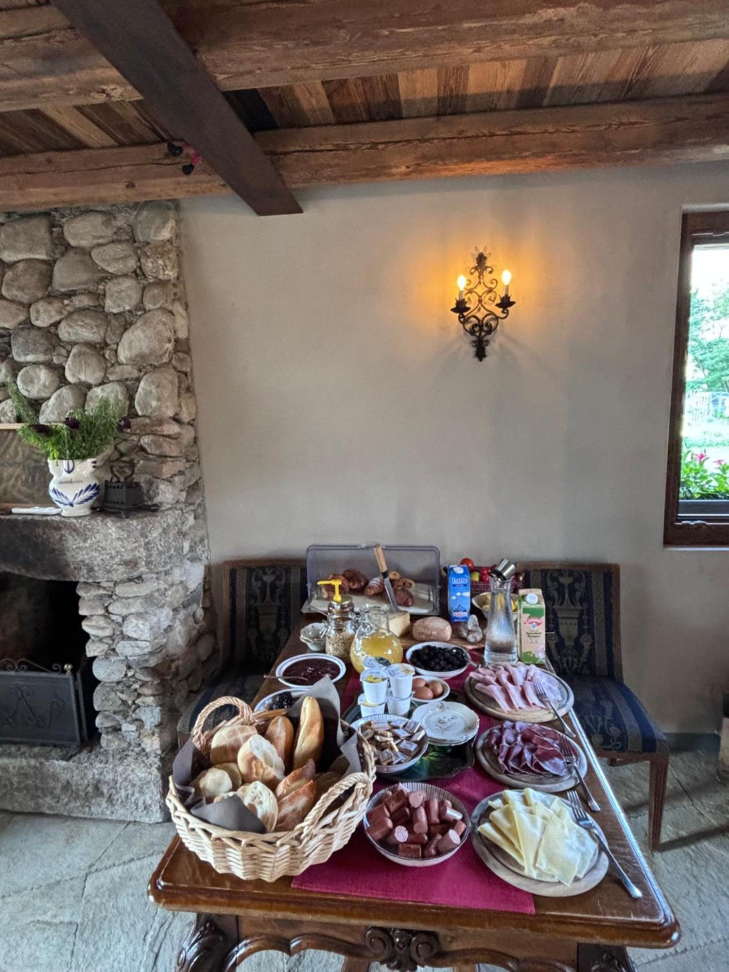 Chalet Valchiavenna San Cassiano  Buitenkant foto